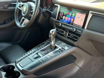 Porsche Macan Electrique Base — photo 23