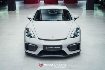 Porsche 718 Cayman GT4 — photo 2