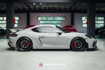 Porsche 718 Cayman GT4 — photo 4