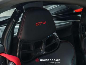 Porsche 718 Cayman GT4 — photo 18