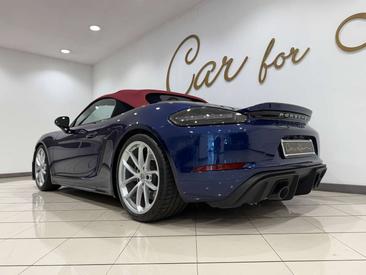 Porsche 718 Spyder — photo 26