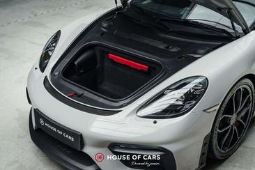 Porsche 718 Cayman GT4 — photo 12
