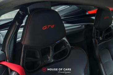 Porsche 718 Cayman GT4 — photo 19
