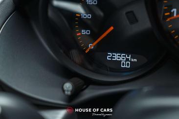 Porsche 718 Cayman GT4 — photo 23