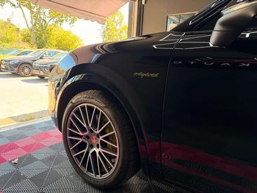 Porsche Cayenne III E-Hybrid Platinum Edition — photo 8