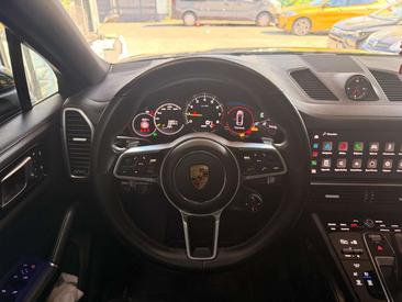 Porsche Cayenne III E-Hybrid Platinum Edition — photo 16