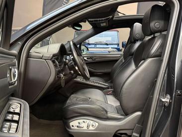 Porsche Macan Electrique GTS — photo 8