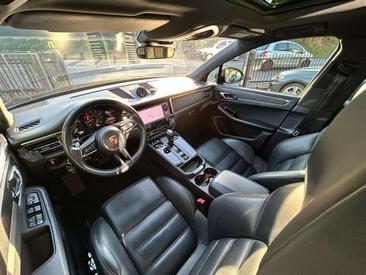 Porsche Macan Electrique Base — photo 9