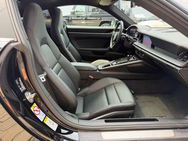 Porsche 992 I Carrera — photo 10