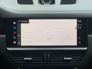 Porsche Cayenne III GTS — photo 20