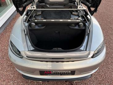 Porsche 718 Spyder Weissach Package — photo 20
