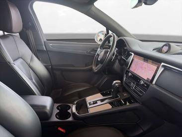 Porsche Macan Electrique — photo 9