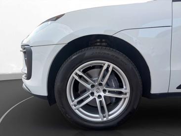 Porsche Macan Electrique — photo 11