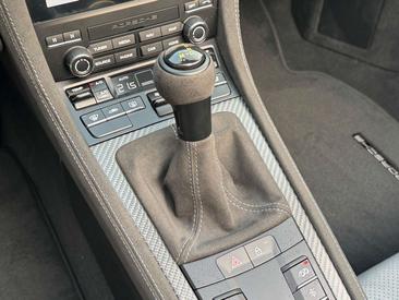 Porsche 718 Spyder Weissach Package — photo 37