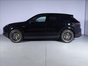 Porsche Cayenne III Base Platinum Edition — photo 3