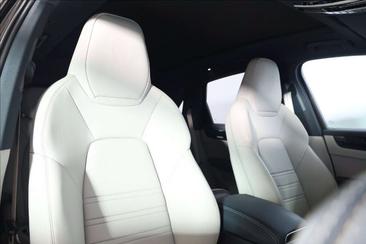 Porsche Cayenne III Base Platinum Edition — photo 8