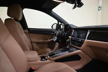 Porsche Macan Electrique Base — photo 7