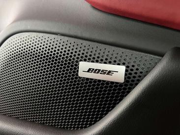 Porsche Taycan Turbo — photo 16