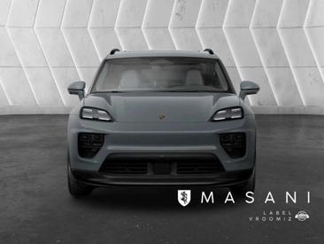 Porsche Macan 4S — photo 7