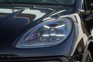 Porsche Macan S — photo 5