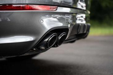 Porsche Cayenne III GTS — photo 11
