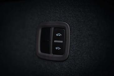 Porsche Cayenne III GTS — photo 21