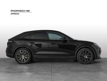 Porsche Macan — photo 7