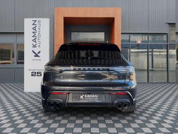 Porsche Macan Electrique GTS — photo 26