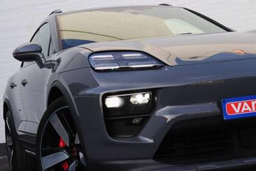 Porsche Macan 4S — photo 9