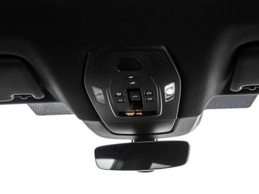 Porsche Macan — photo 10