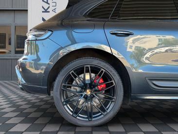 Porsche Macan Electrique GTS — photo 30