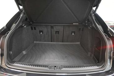 Porsche Macan Electrique Base — photo 19