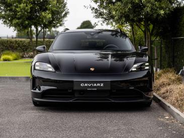 Porsche Taycan — photo 4