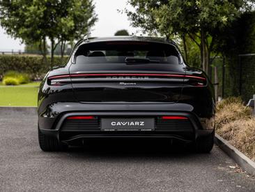 Porsche Taycan — photo 5