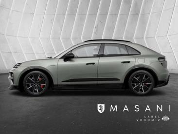 Porsche Macan Turbo — photo 2