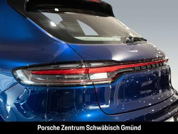 Porsche Macan Electrique S — photo 18
