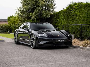 Porsche Taycan — photo 19