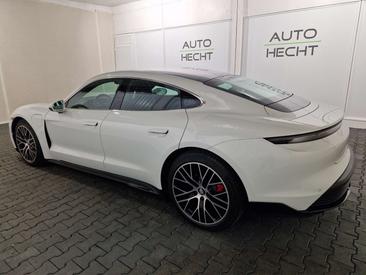Porsche Taycan 4S — photo 2