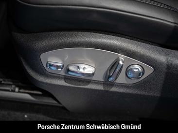Porsche Macan Electrique S — photo 27