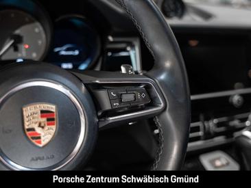 Porsche Macan Electrique S — photo 30