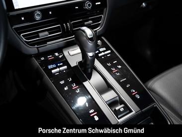 Porsche Macan Electrique S — photo 33