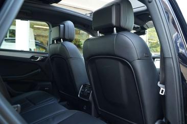 Porsche Macan S — photo 21