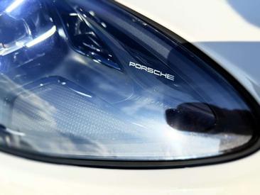 Porsche Macan Electrique GTS — photo 9