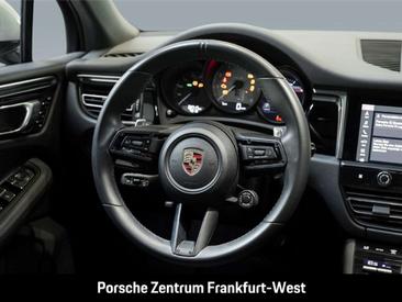 Porsche Macan Electrique S — photo 12