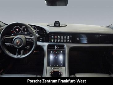 Porsche Taycan 4S — photo 16