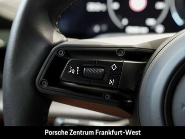 Porsche Taycan 4S — photo 19
