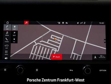 Porsche Macan Electrique S — photo 22