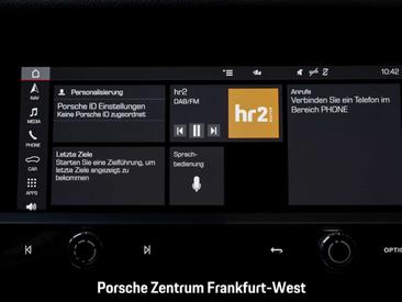 Porsche Macan Electrique S — photo 23