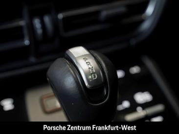 Porsche Macan Electrique S — photo 25