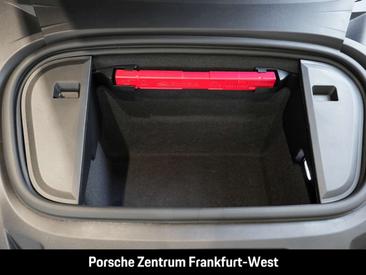 Porsche Taycan 4S — photo 33